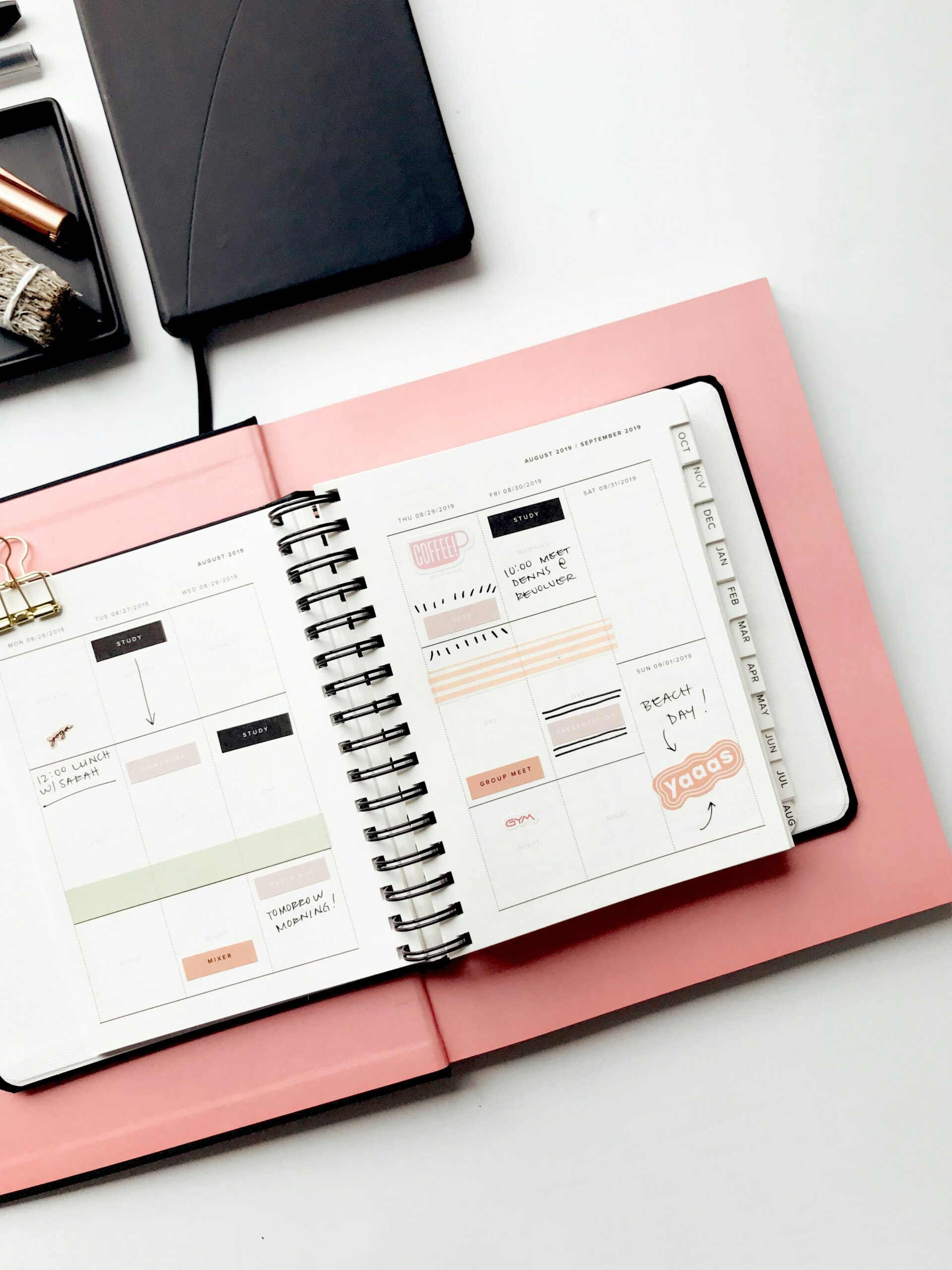 10 Must Have Lists to Have in Your Planner